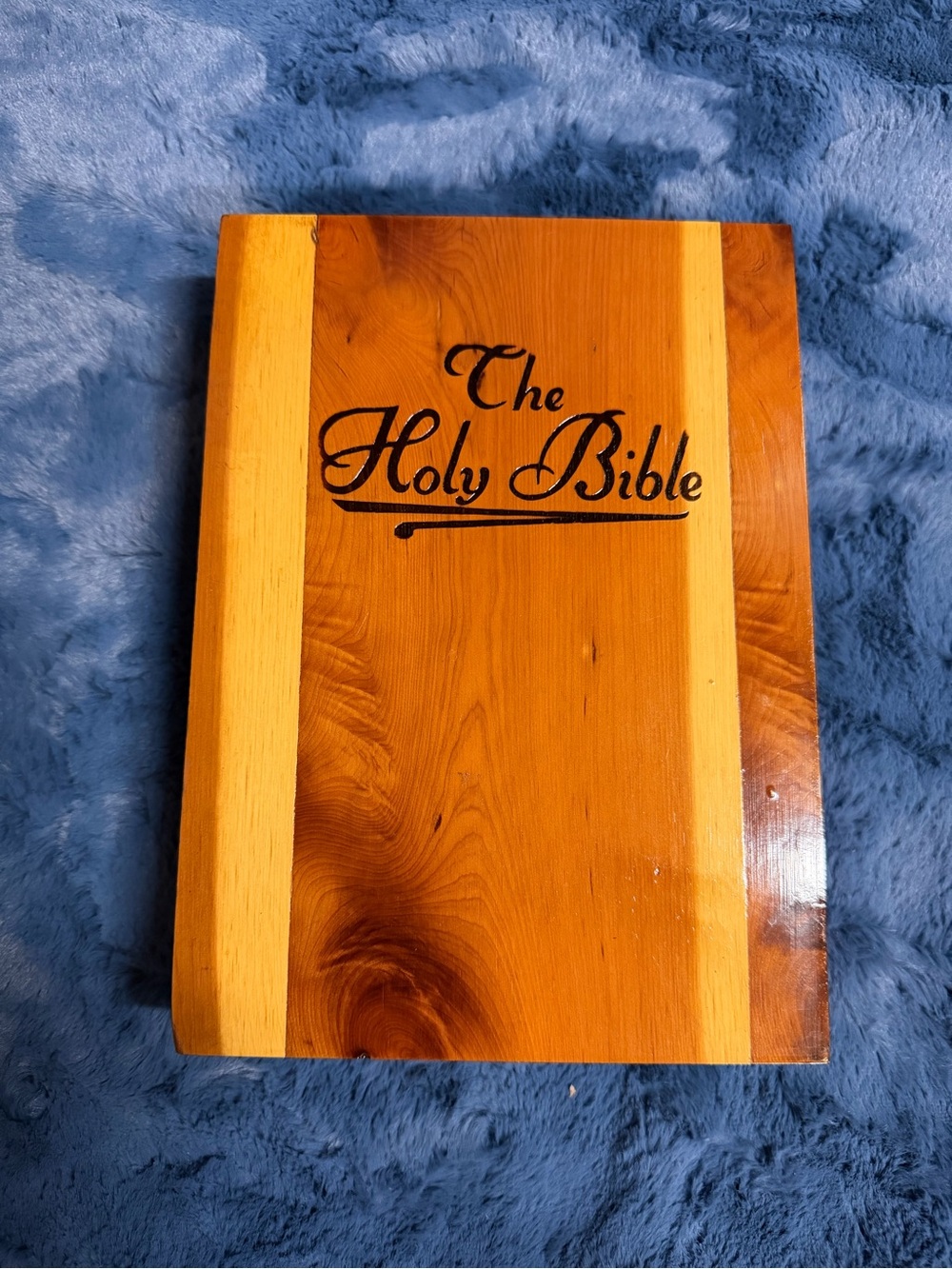 Two-Tone Wooden Bible Cover - Red Cedar